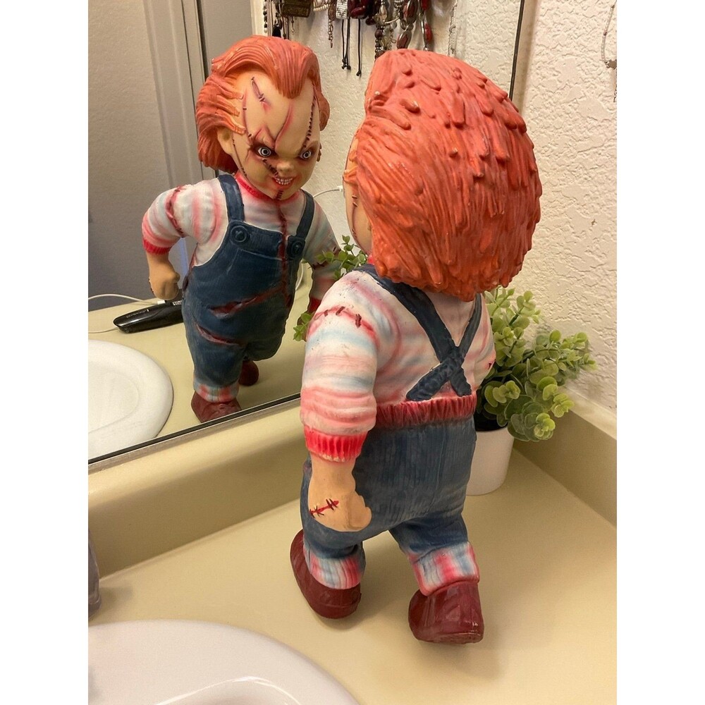 Figure Halloween prop chucky doll